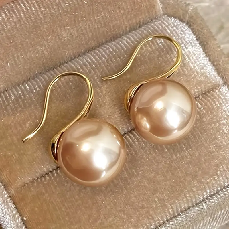 Stunning Pearl Earring for Daily Wear