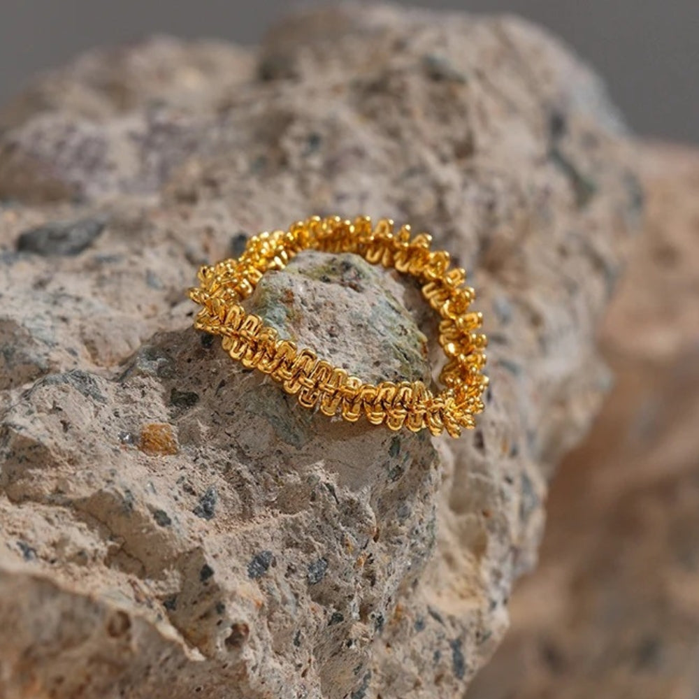 Vintage Rope Style Gold Ring